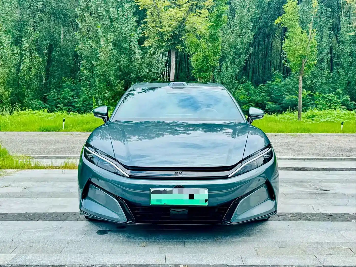 BYD Han L 2025