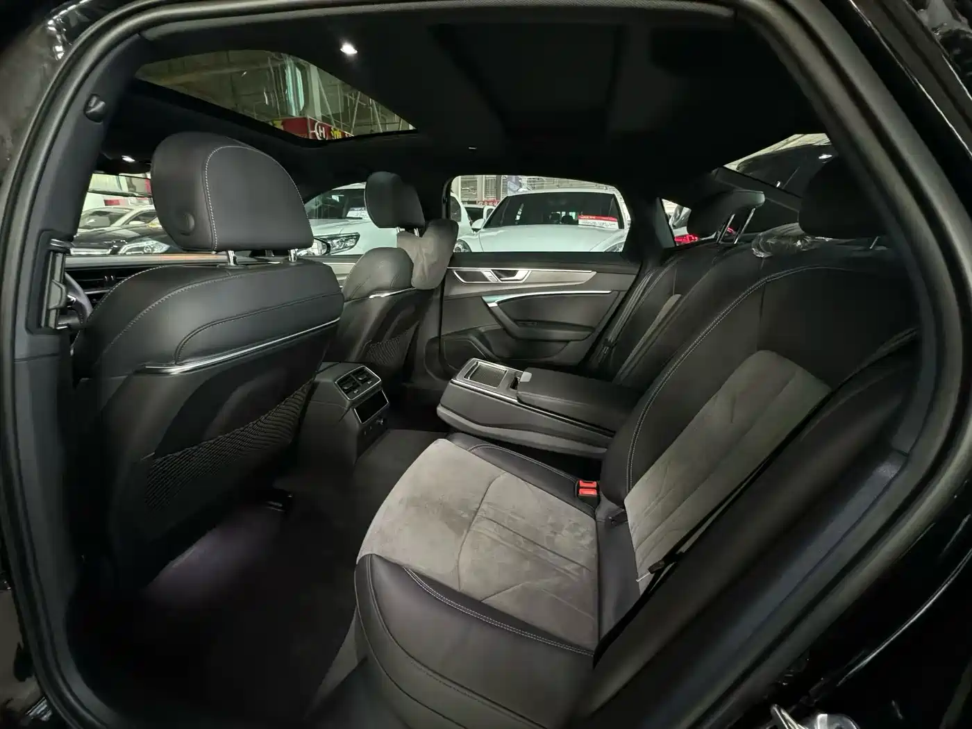 Audi A6L 2024 45 TFSI Premium Dynamic фото 6