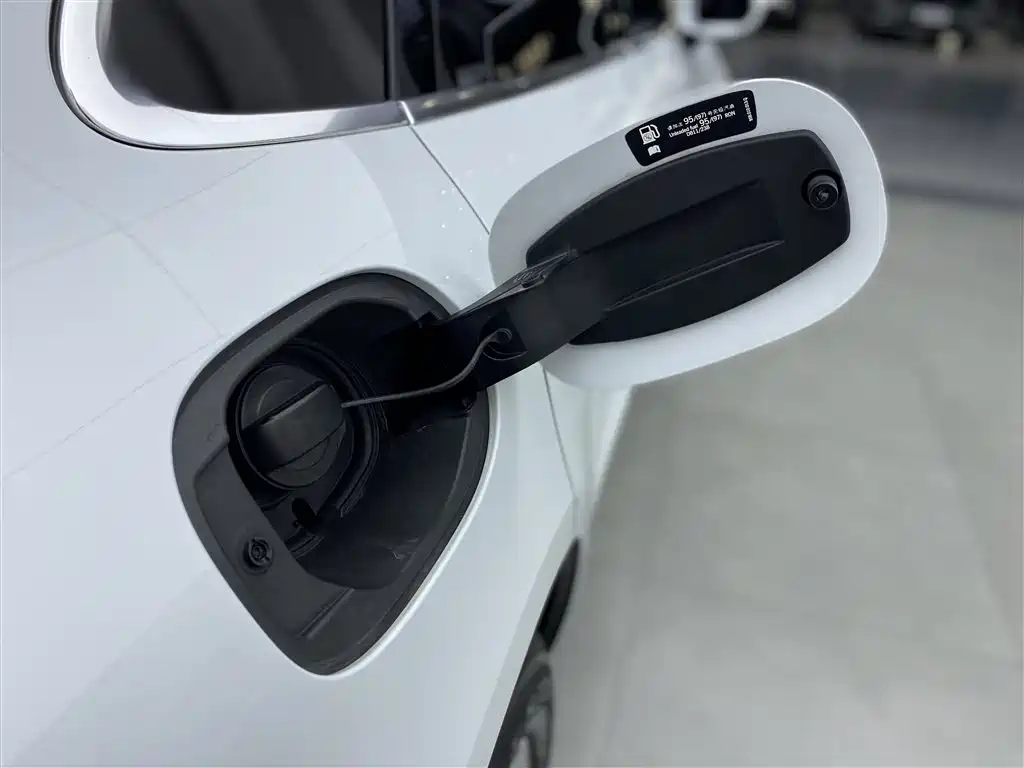 Porsche Macan 2017 Macan 2.0T фото 26