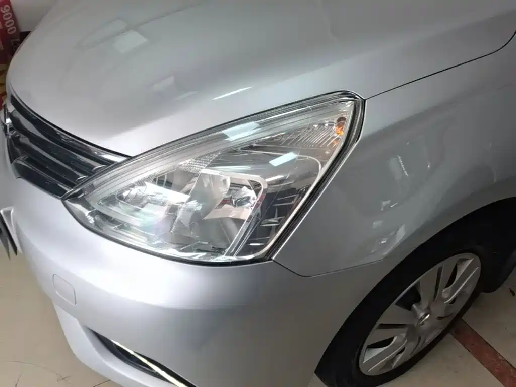 Nissan Livina 2016 2015 1.6XE CVT Comfort Edition