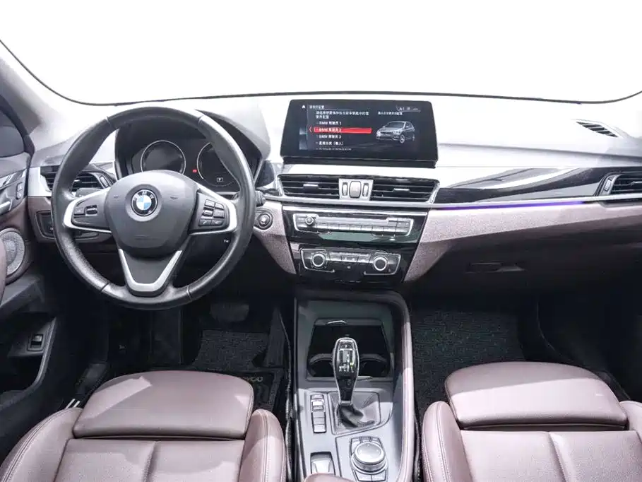 BMW X1 2022 sDrive20Li Fashion фото 23