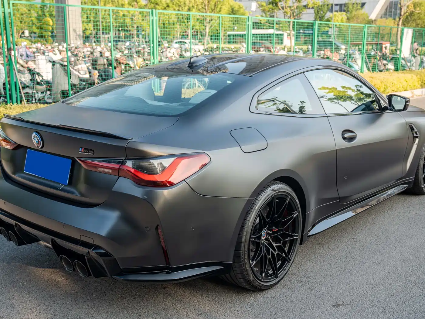 BMW M4 2021 M4 Coupe M xDrive Thunder Edition фото 4
