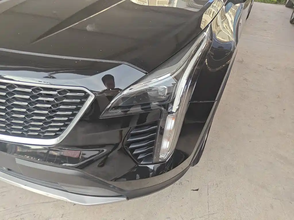 Cadillac XT4 2019 2018 Model 28T 2WD Technology