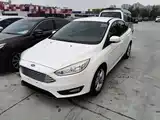 Фото 2 - Ford Focus