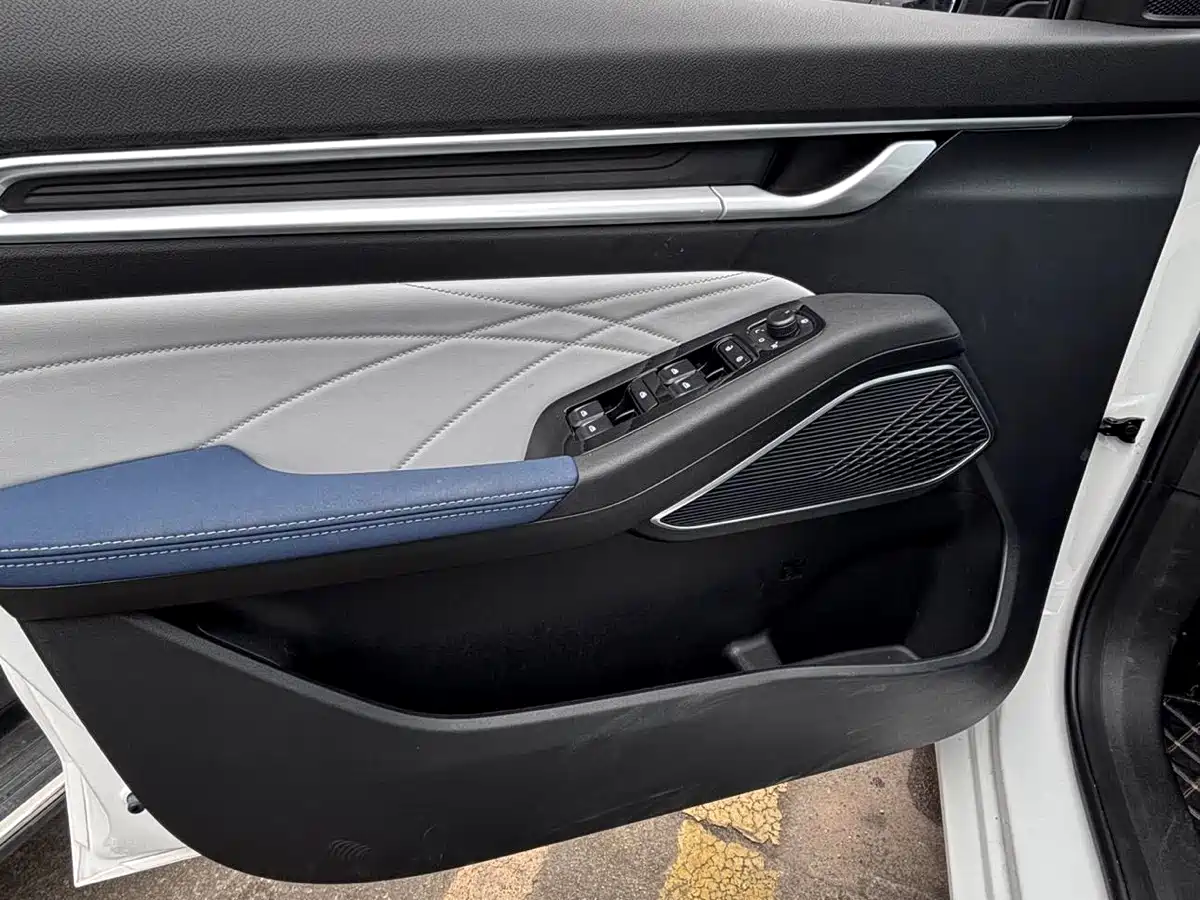 GEELY AUTOMOBILE EMGRAND