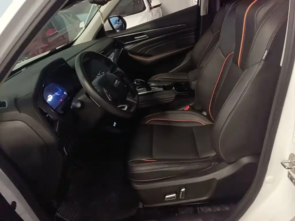 Фото 15 - Haval F7