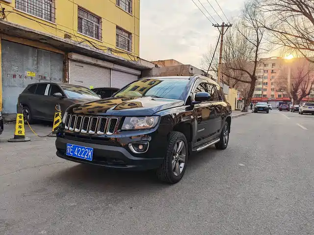Jeep Compass (Import) 2014 Facelift 2.4L 4WD Comfort Edition