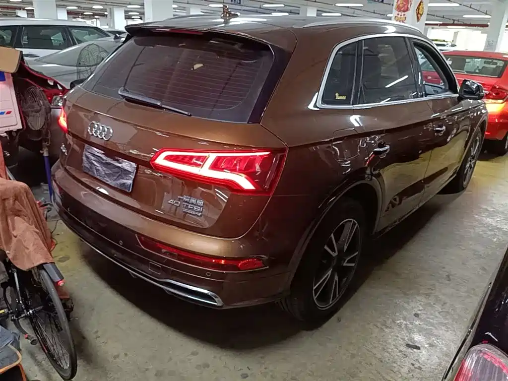 Audi Q5L 2018 40 TFSI Prestige Fashion (China V) фото 7