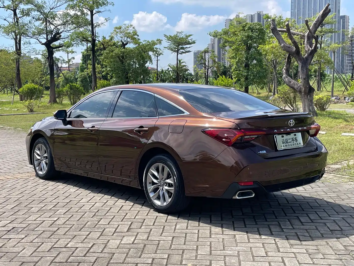 Toyota Avalon 2019 2.5L Progressive Edition China V фото 5