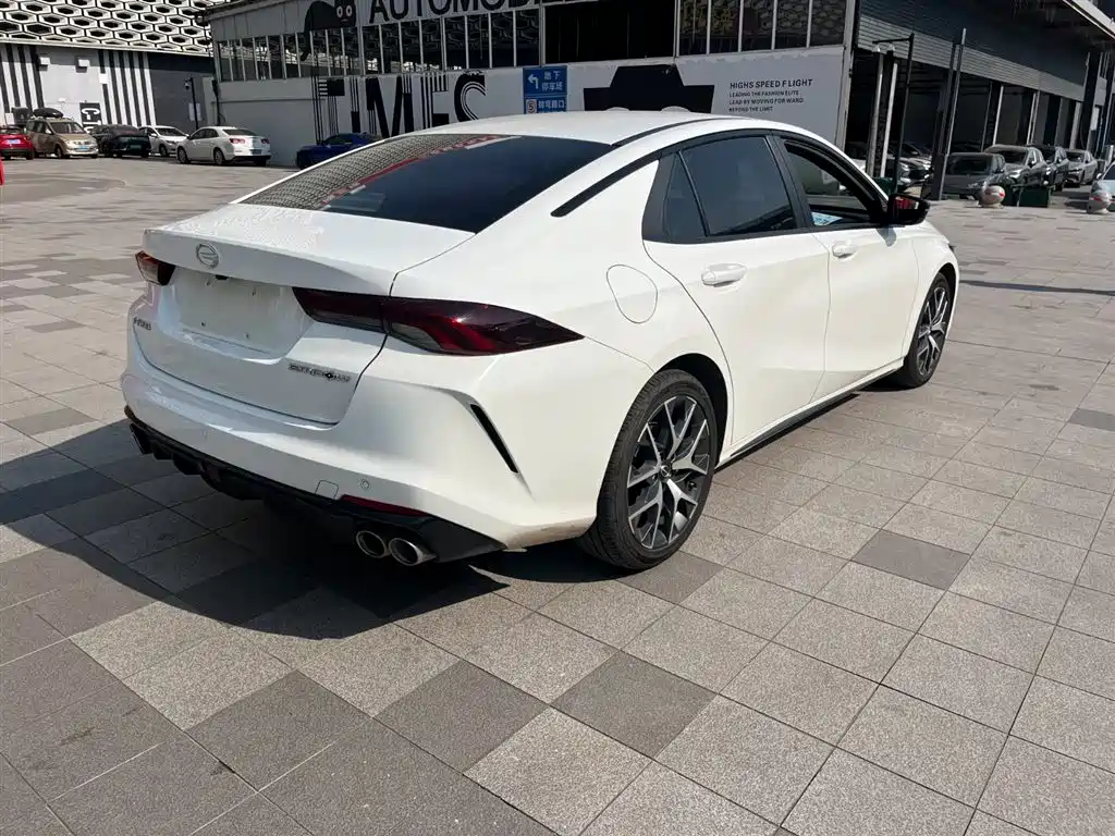 GAC Trumpchi Trumpchi Emkoo 2023 270T DCT J11 Edition фото 8