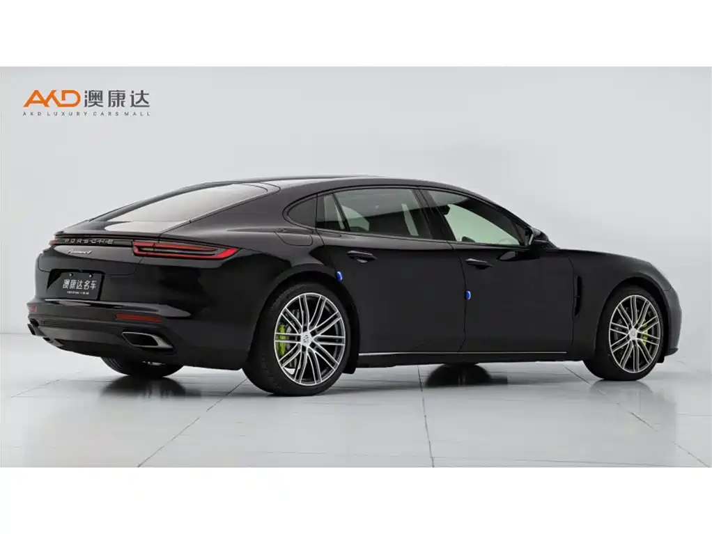 PORSCHE PANAMERA NEW ENERGY