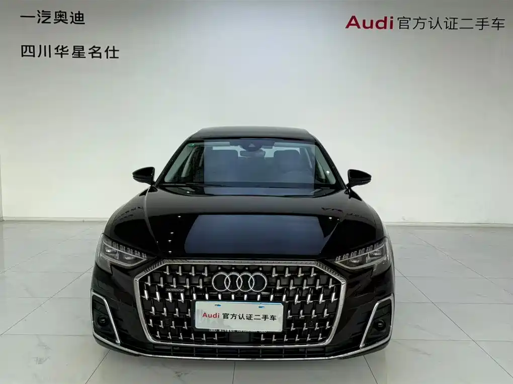 Audi A8 2023 A8L 50 TFSI quattro Exclusive фото 2