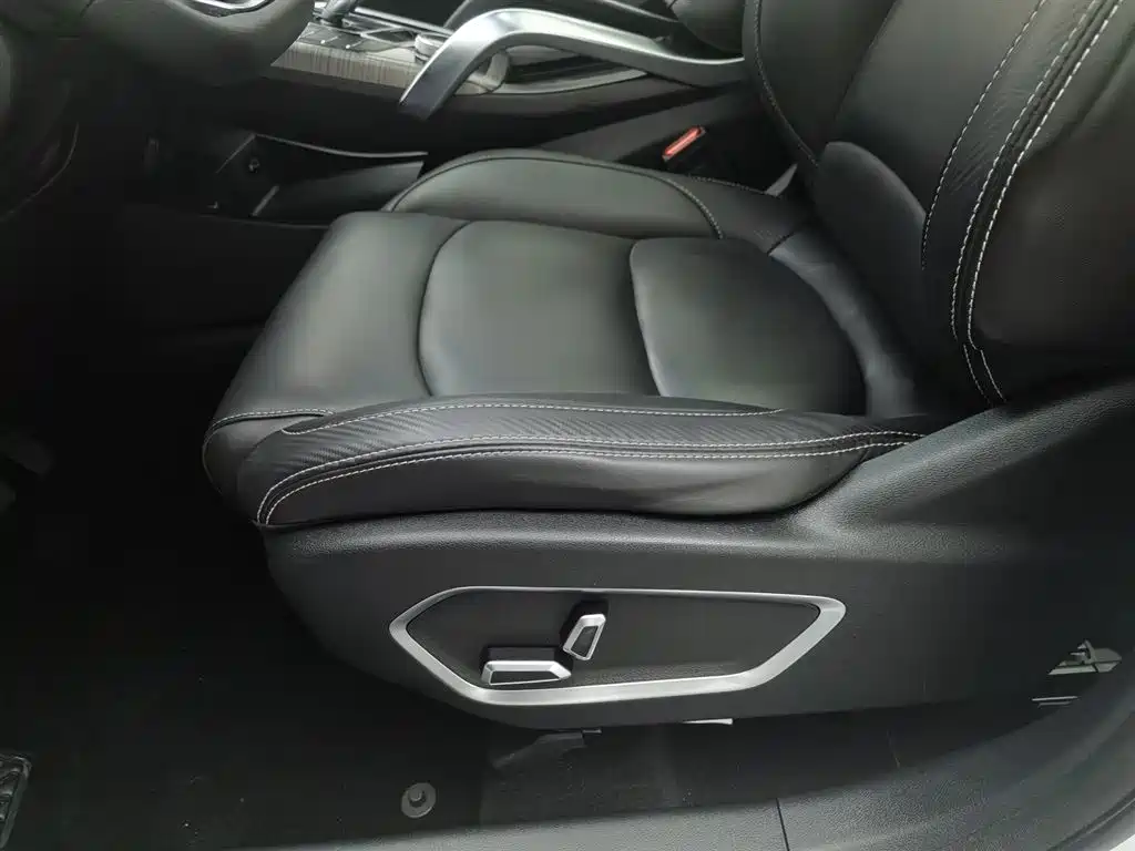 GEELY AUTOMOBILE BOYUE