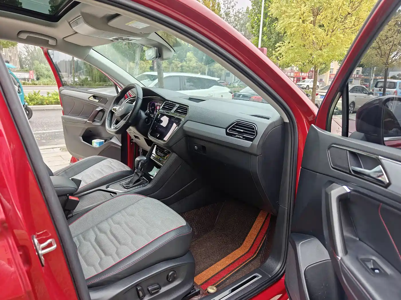 Volkswagen Tiguan X 2021 330TSI 2WD Prestige Flagship фото 14