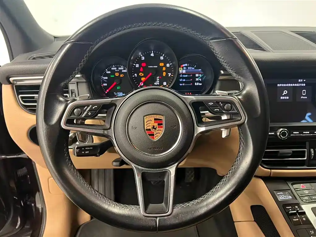 Porsche Macan 2018 Macan 2.0T фото 22