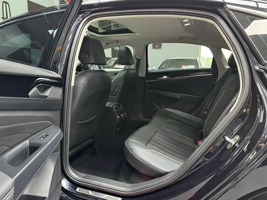 Volkswagen Passat, миниатюра 8