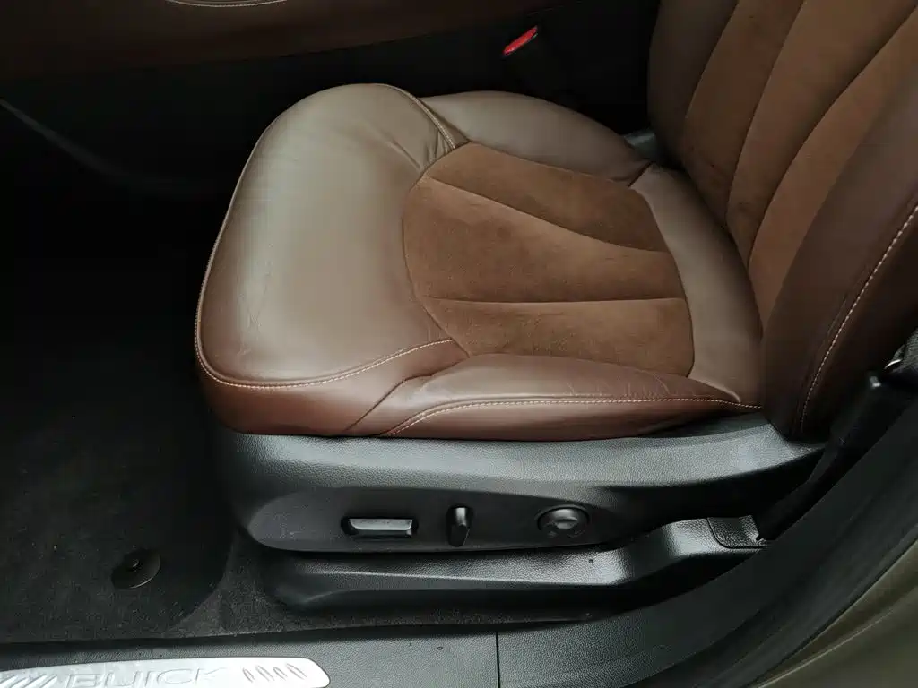 Фото 20 - Buick Envision Plus