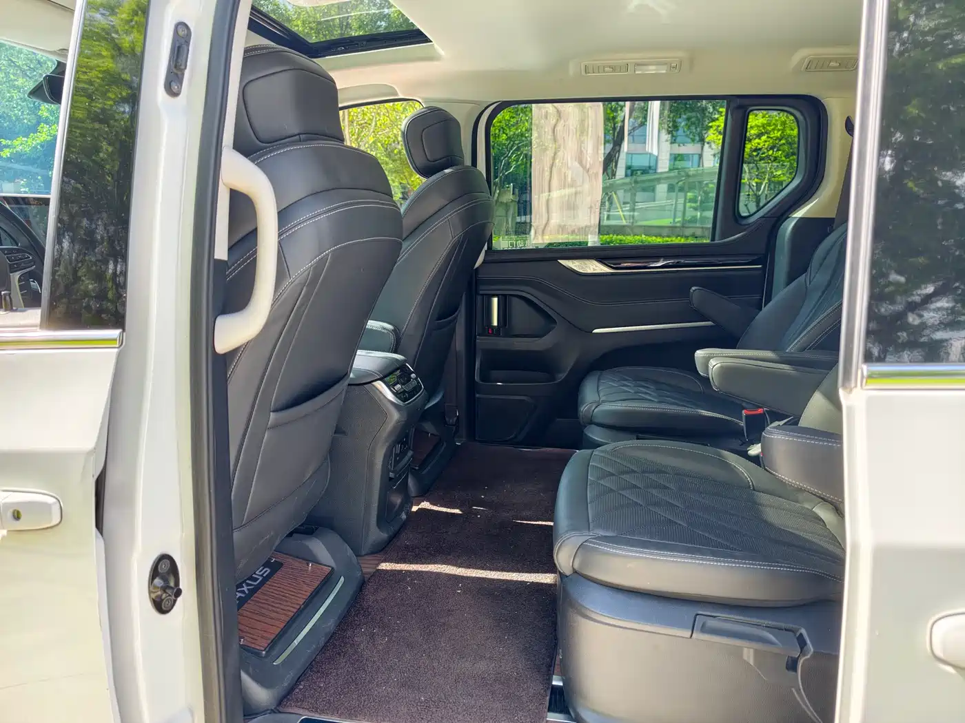 SAIC Maxus Maxus G20 2023 Facelift PLUS 2.0T Gasoline Auto Luxury фото 5