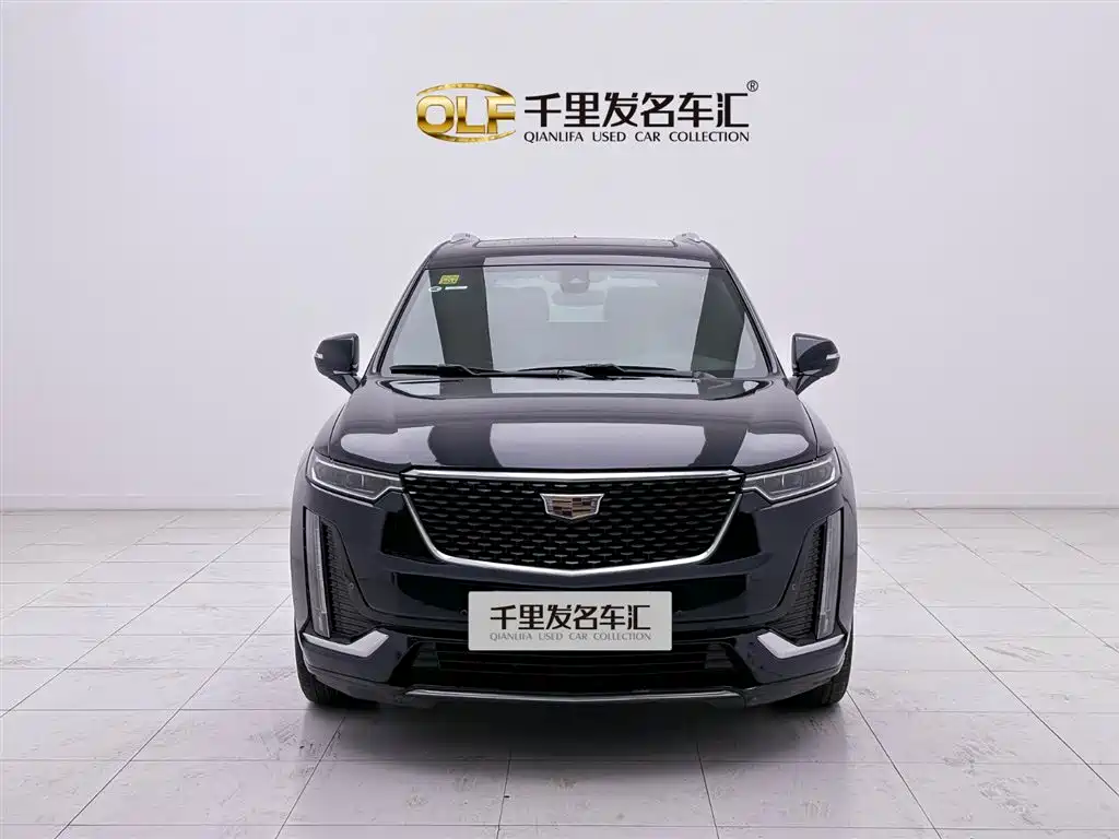 CADILLAC XT6