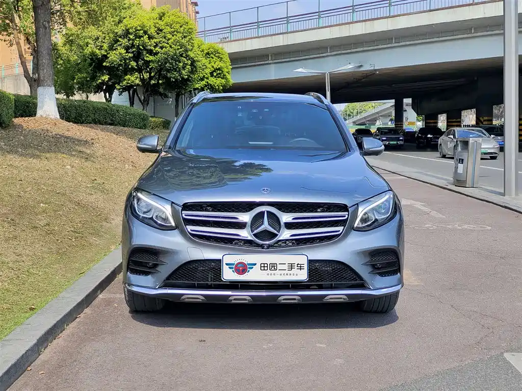 Mercedes-Benz GLC 2017 GLC 260 4MATIC Luxury фото 2