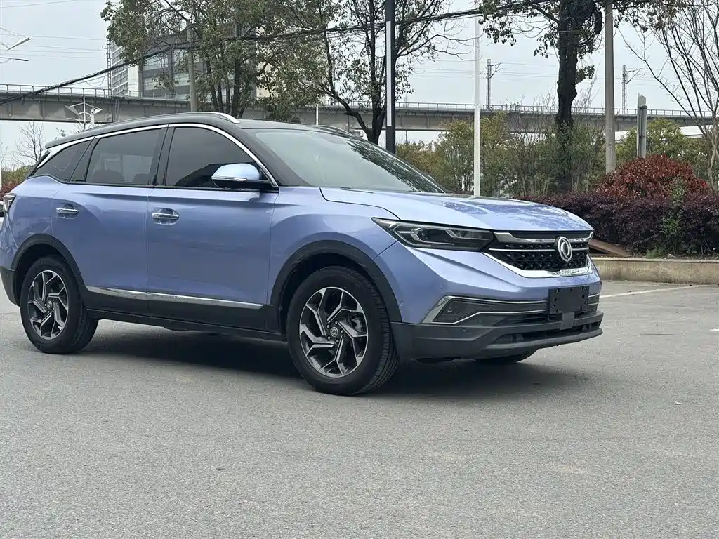DONGFENG AX7
