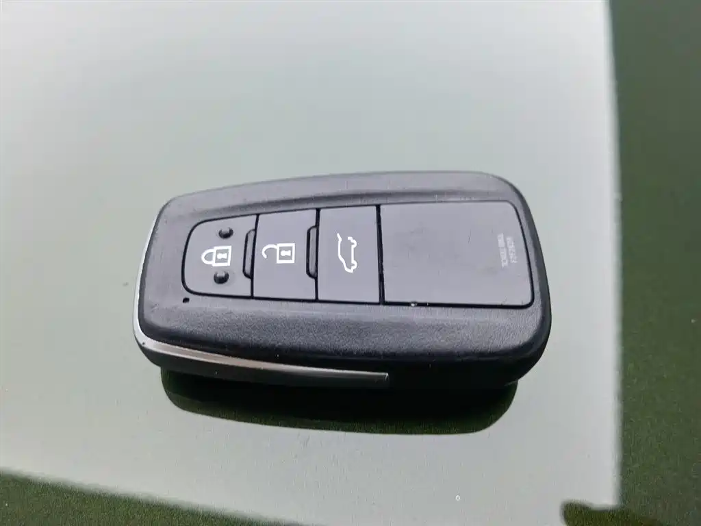 Toyota Prado 2018 3.5L Auto TX фото 19
