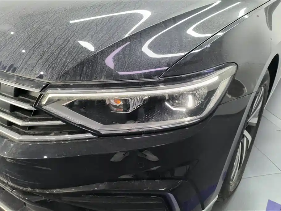Volkswagen Magotan GTE Plug-in Hybrid 2022 GTE Luxury фото 5