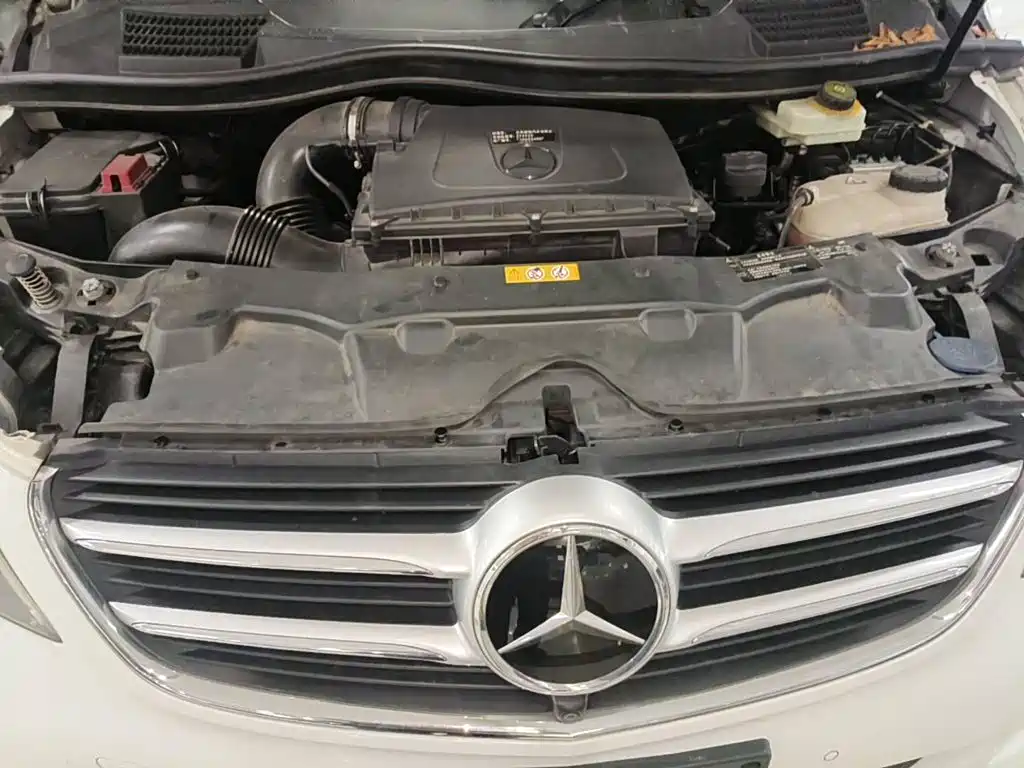Mercedes-Benz V-Class 2017 2016 V 260 Premium Edition