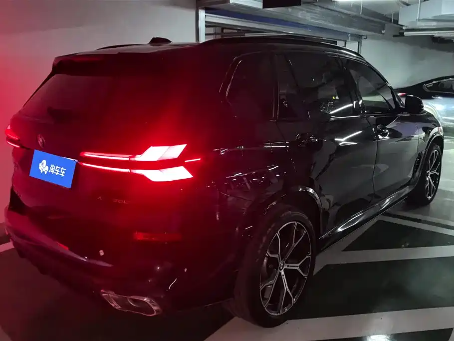 BMW X5 2023 xDrive 30Li Premium M Sport Black Night Package фото 3