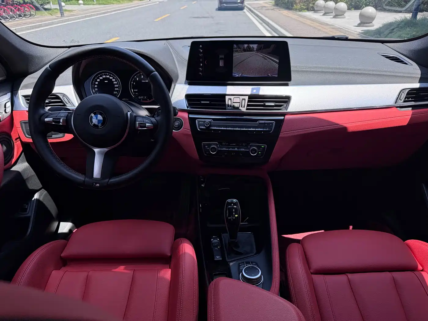 Фото 14 - BMW X2