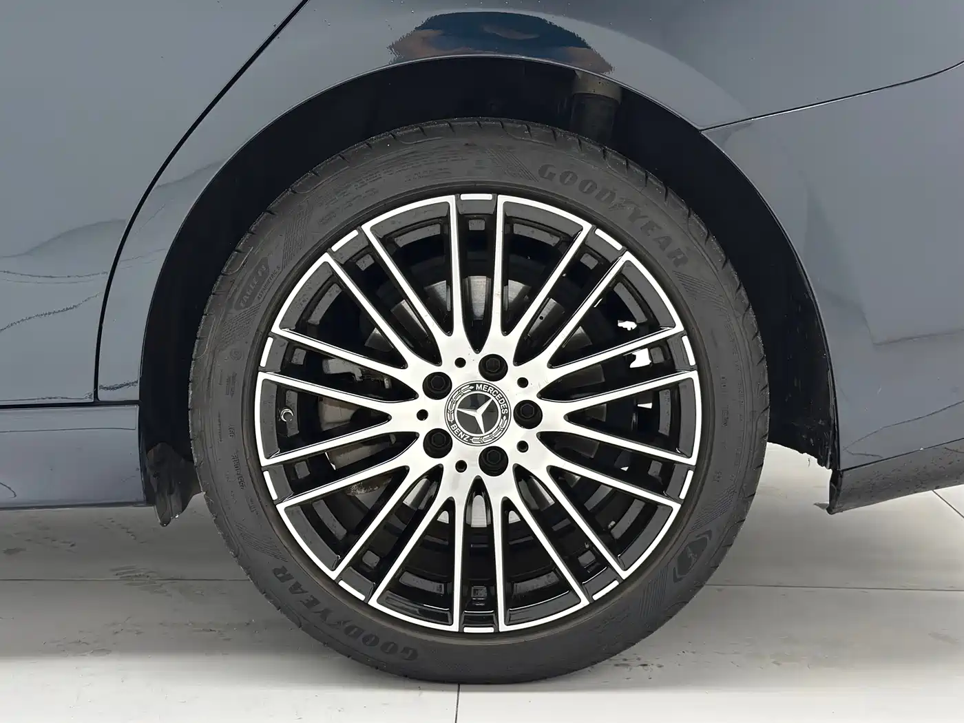 Mercedes-Benz C-Class 2023 Facelift C 260 L Sport Edition фото 21