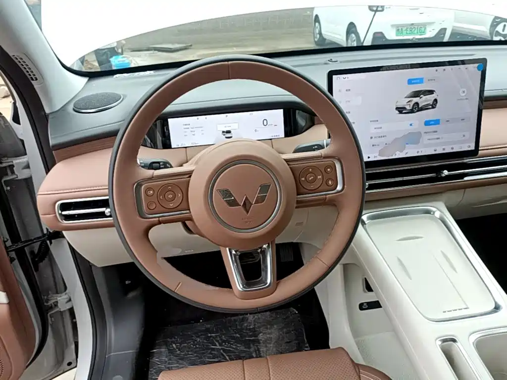 Wuling Motors Wuling Bingo S 2026 2025 Model 325km Flagship Edition