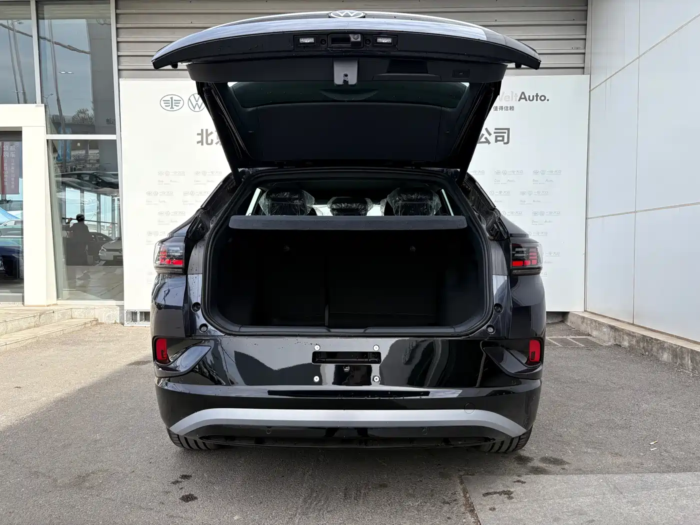 Volkswagen ID.4 CROZZ 2026 Dark Knight PRO Edition фото 16