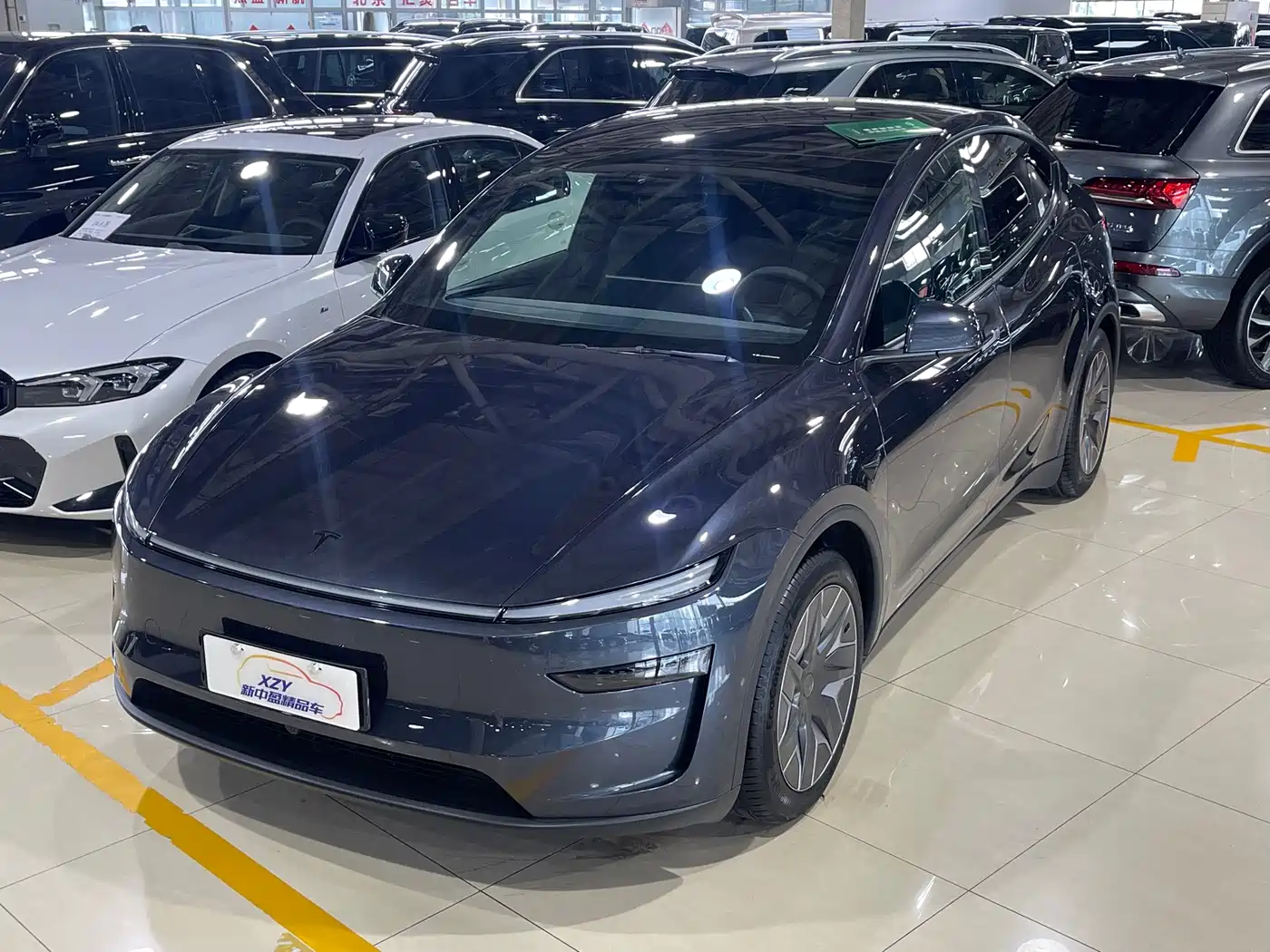 Tesla Model Y L 2025 2025 Facelift Long Range AWD