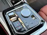 Фото 15 - BMW 7 Series