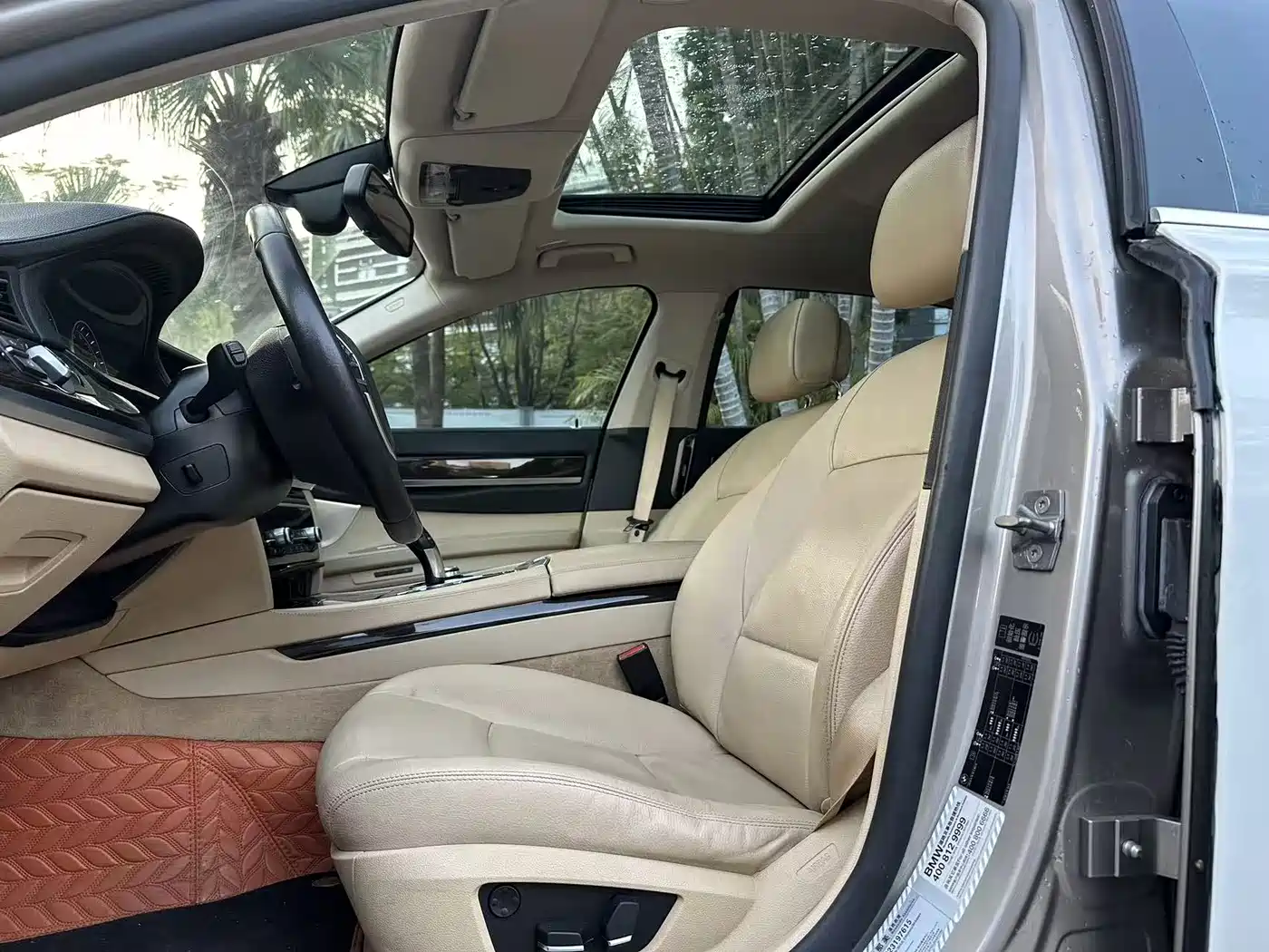 BMW 7 Series 2009 740Li Luxury фото 4