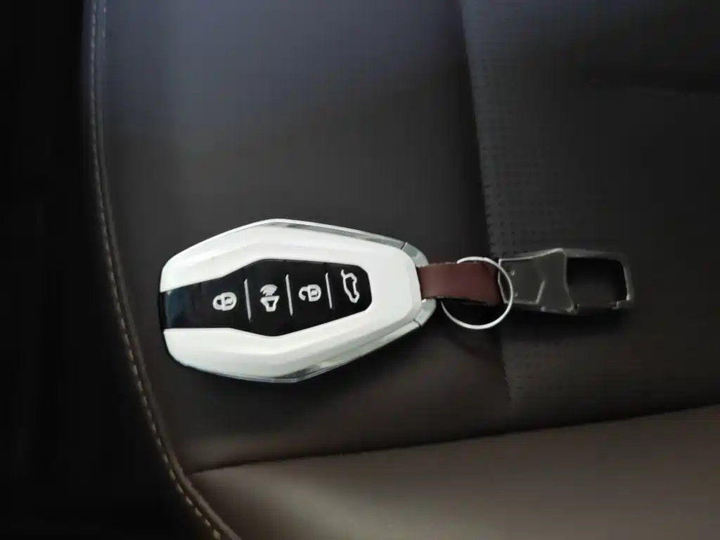 Jetour X90 PLUS 2023 2021 1.6TD DCT Villa 7-Seater