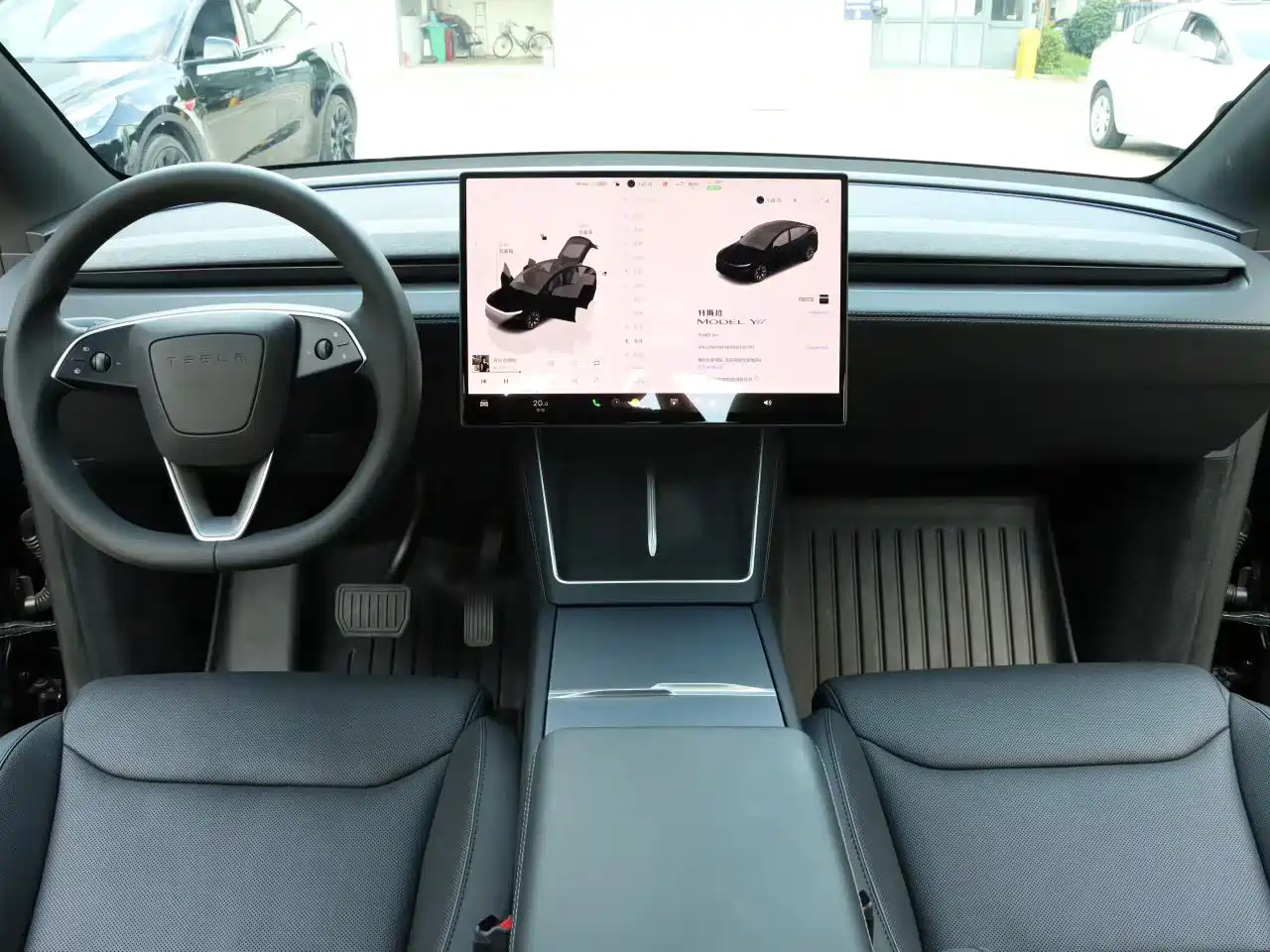 2026 Tesla Model Y L