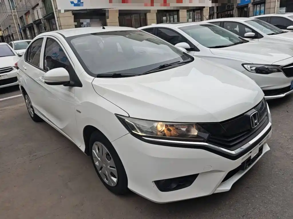 Honda Greiz 2016 2016 1.5L CVT Classic Edition