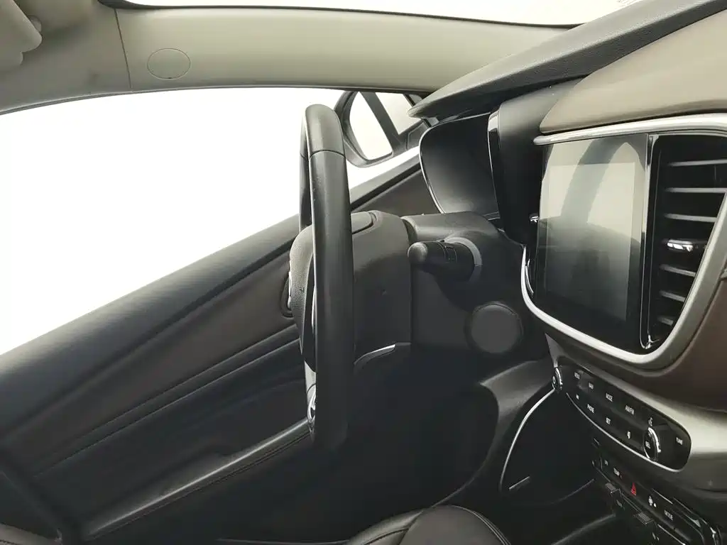 GAC Trumpchi Trumpchi GA4 2019 2018 150N Automatic Luxury