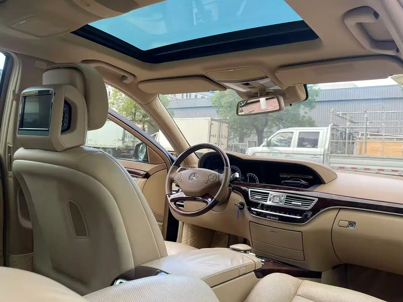 Mercedes-Benz S-Class 2012 S 400 L HYBRID Grand Edition фото 6