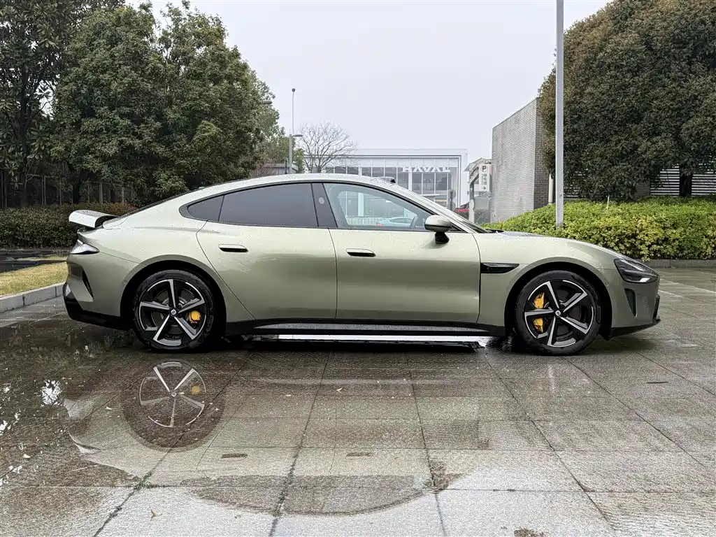 XIAOMI CAR XIAOMI SU7