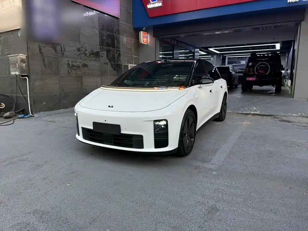 Li Auto i6 2025 — пригон из Китая