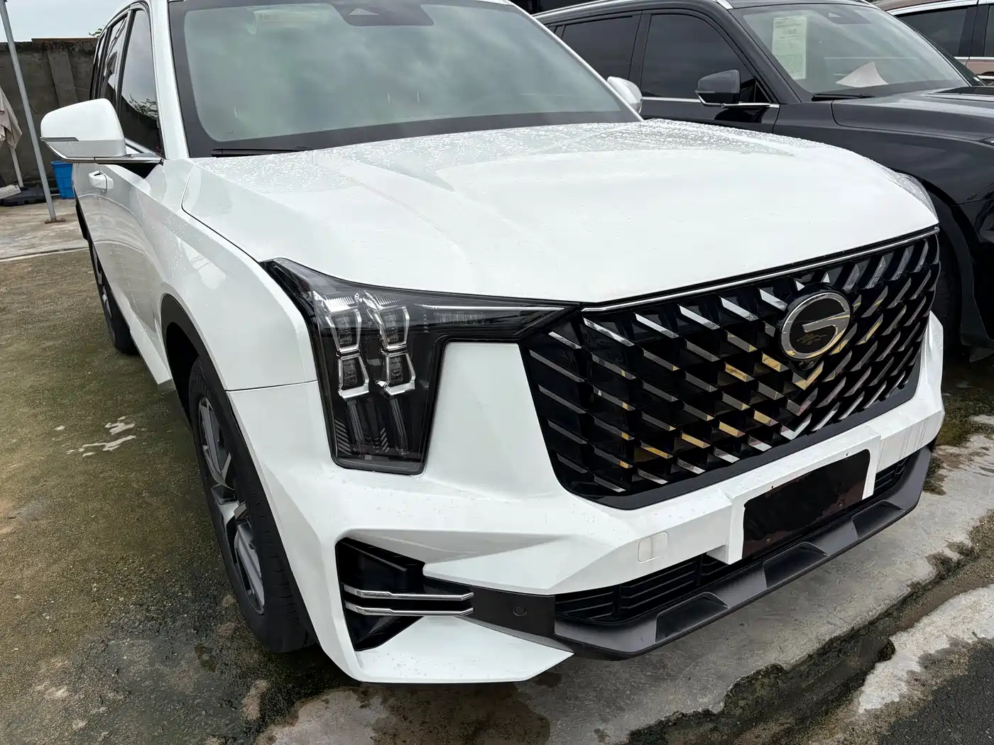 Photo 2 - GAC Trumpchi Trumpchi GS8