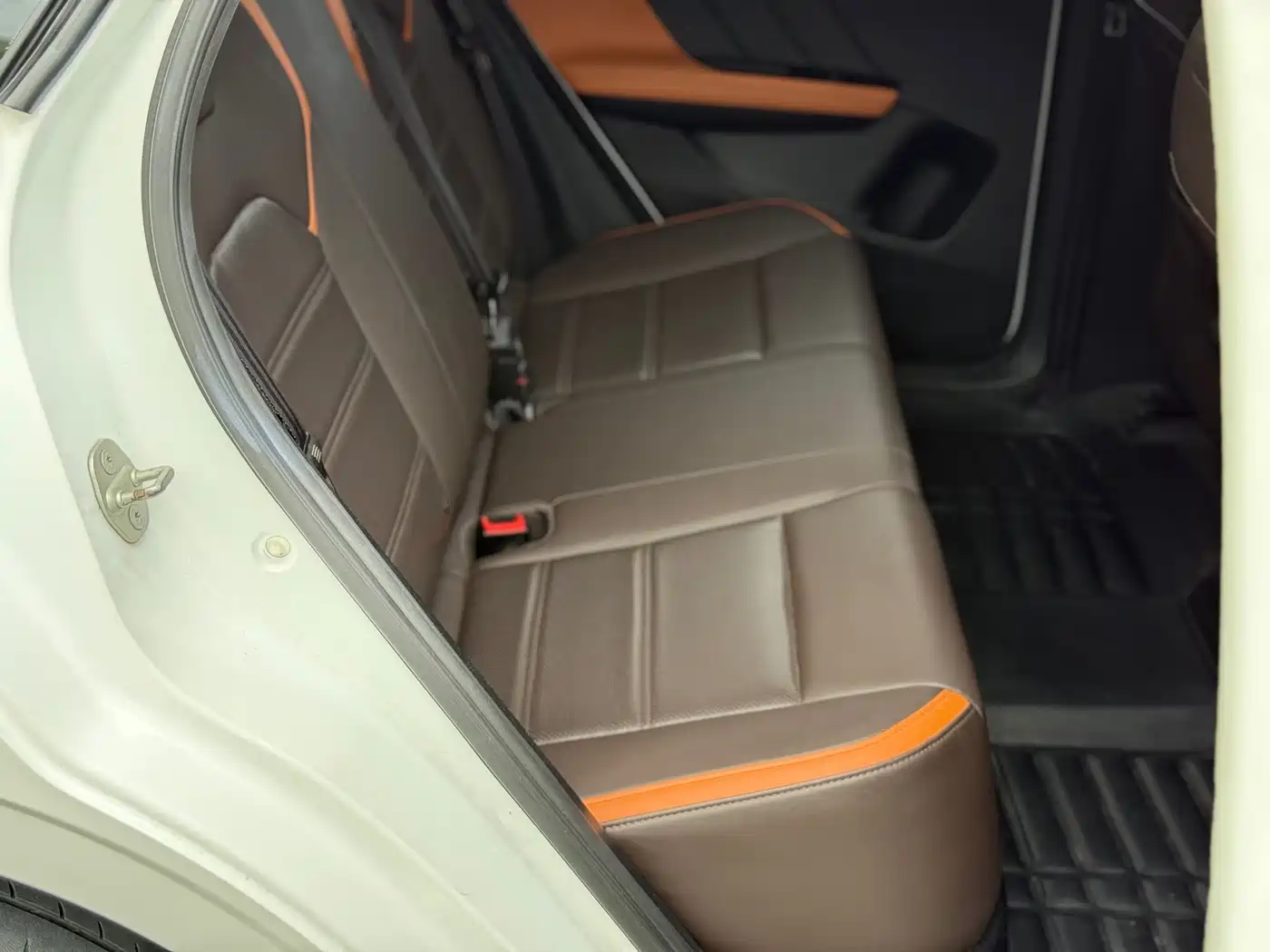 BYD e2 2022 2021 Luxury Edition