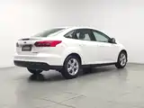 Фото 2 - Ford Focus