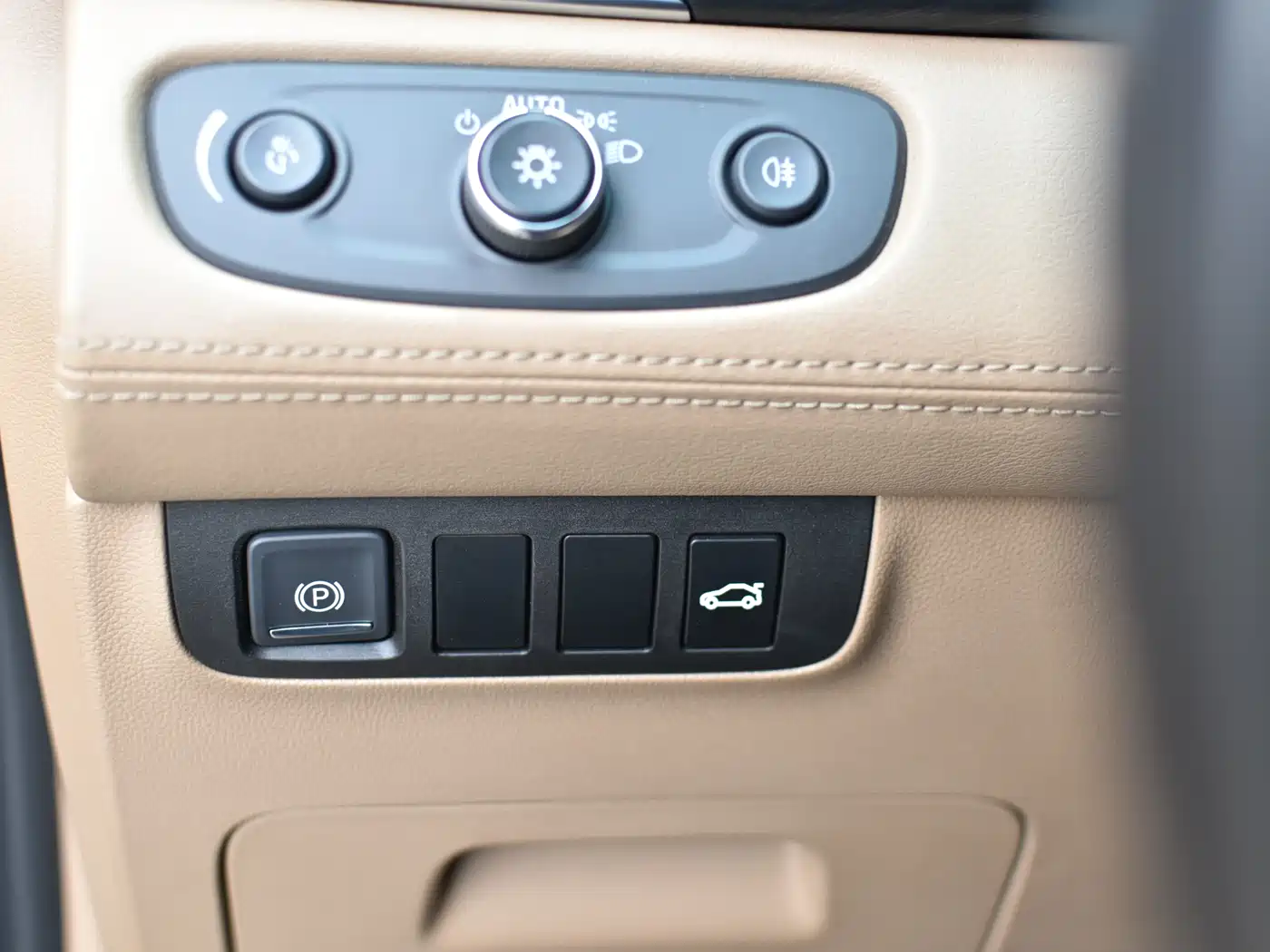 Buick GL8 2021 ES Landlord 653T Premium фото 28