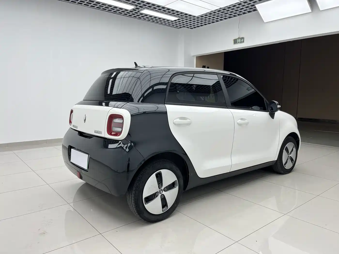 Ora Black Cat 2022 2022 301km Base NCM