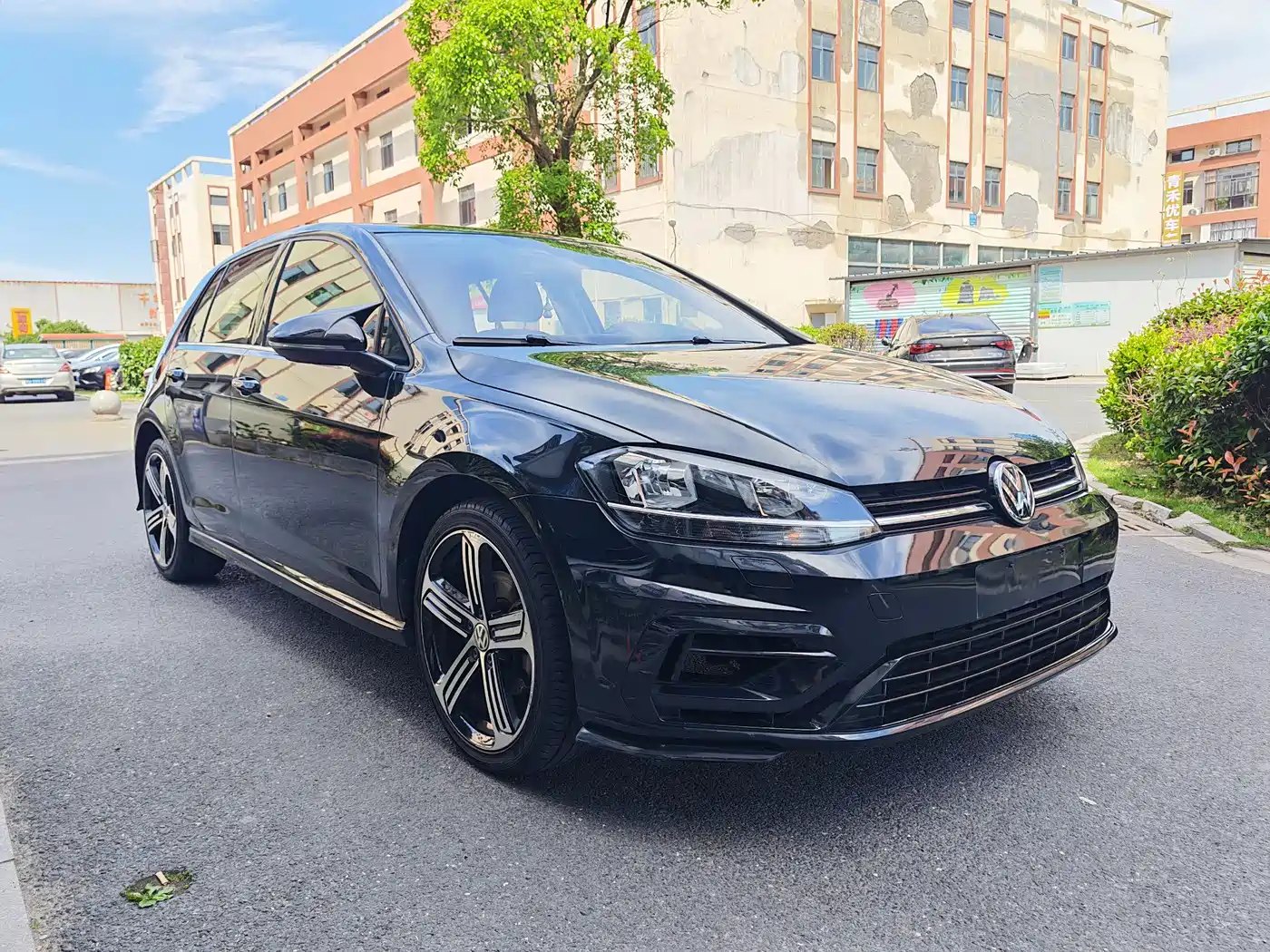 Volkswagen Golf 2019 280TSI DSG Luxury China VI фото 2