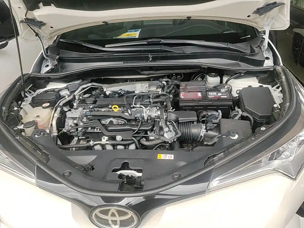 Toyota C-HR 2020 2020 Model 2.0L Leading
